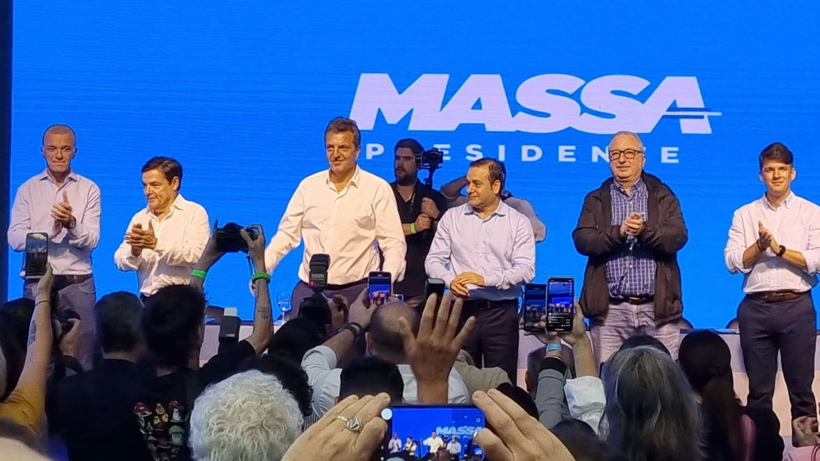 Massa llamó a construir "un nuevo pacto federal con más coparticipación"